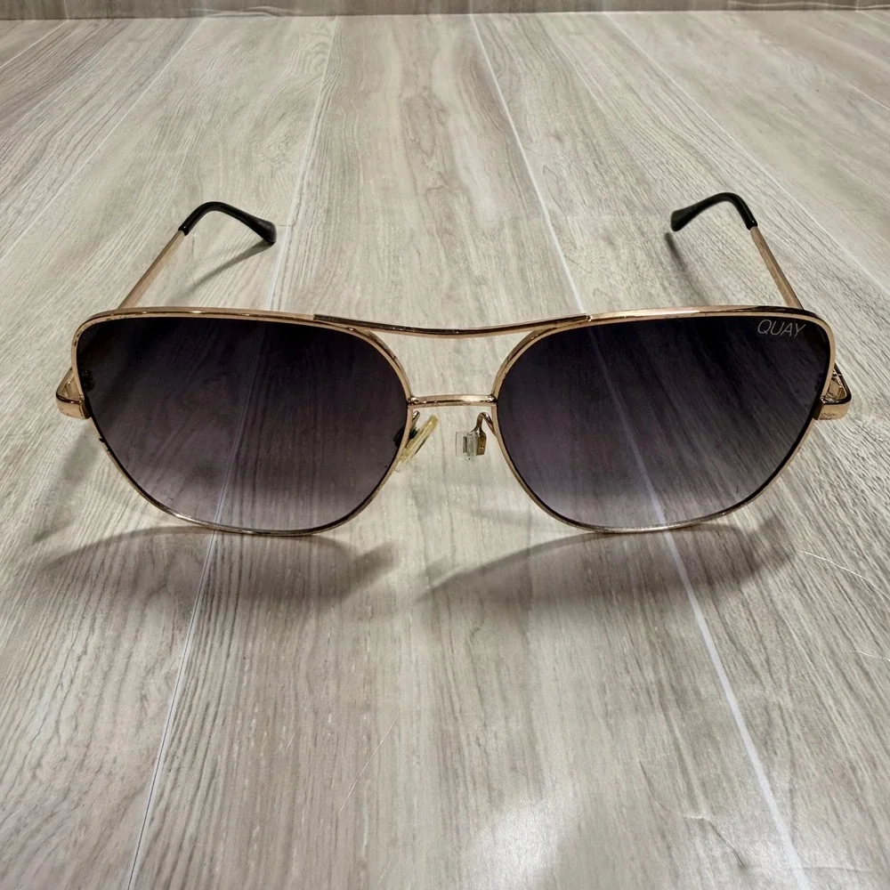 Quay Australia Stop and Stare Gold Aviator Sunglasses Purple Gradient Lens 126